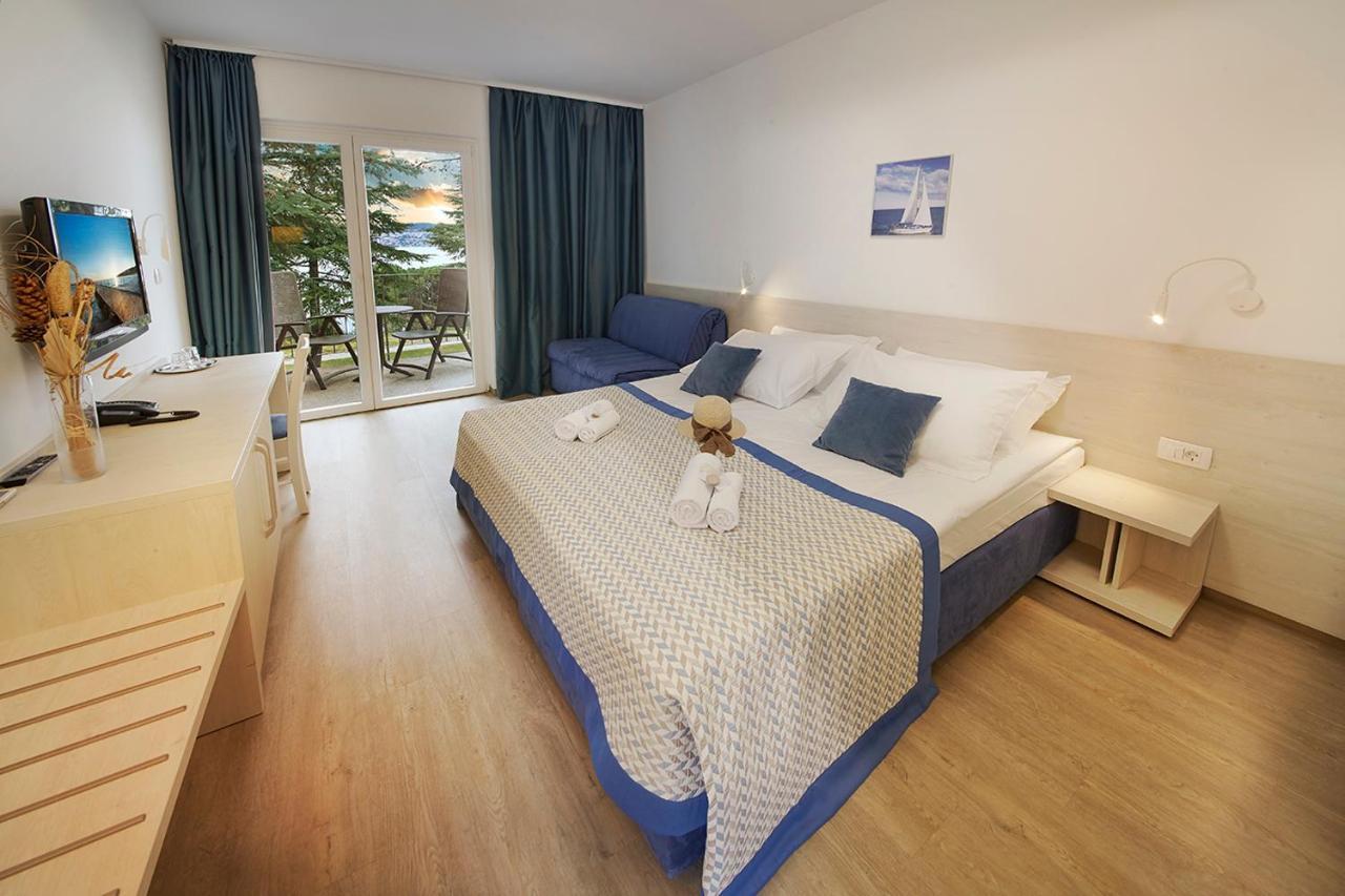 Villa Adriatic - Hotel & Resort Adria Анкаран Екстер'єр фото